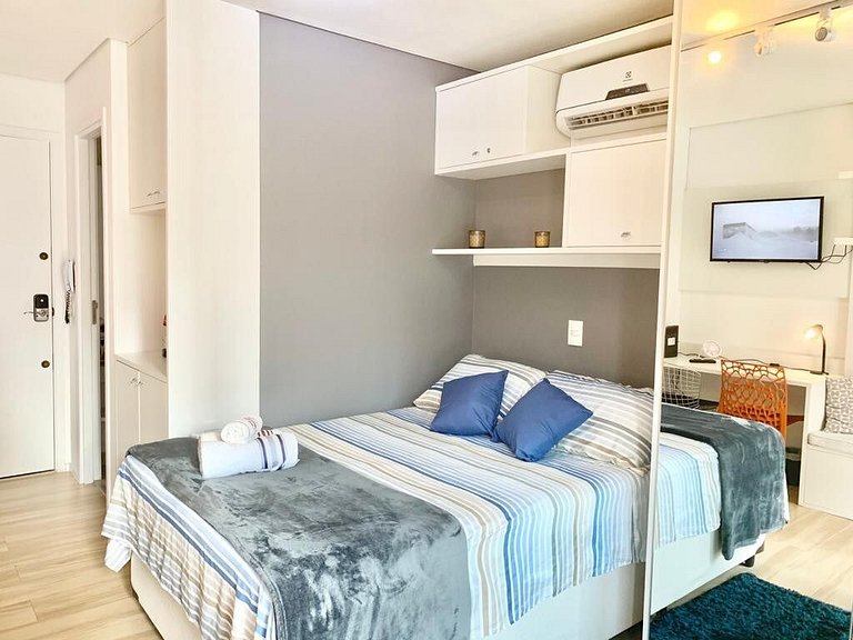 Lindo ap Augusta 207 ua