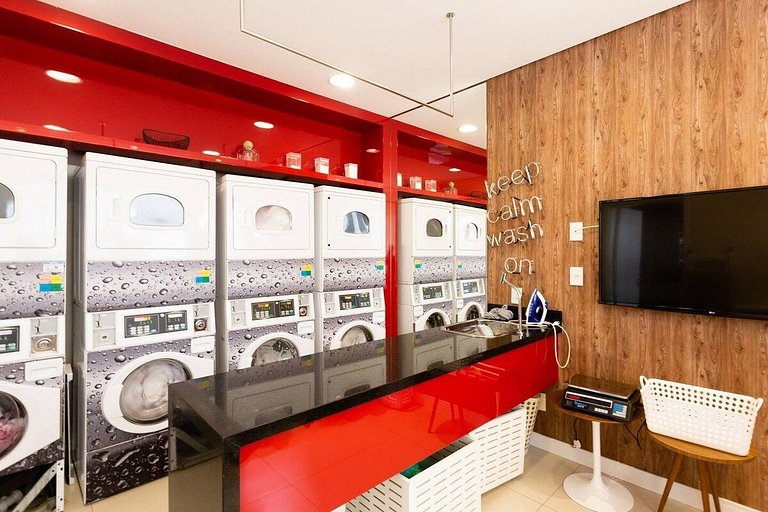 Lindo ap Augusta 207 ua