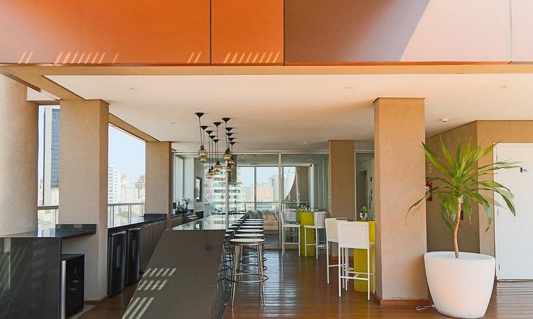 Lindo ap Augusta 207 ua