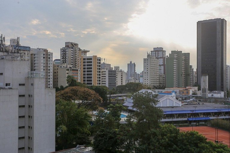 Lindo ap Augusta 207 ua