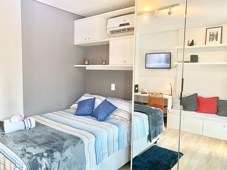 Lindo ap Augusta 207 ua