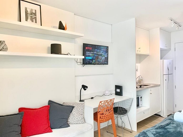 Lindo ap Augusta 207 ua