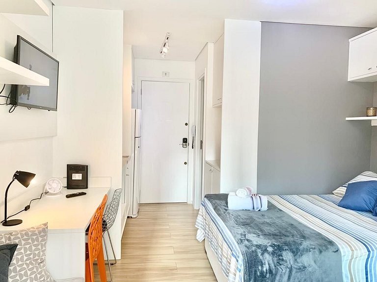 Lindo ap Augusta 207 ua