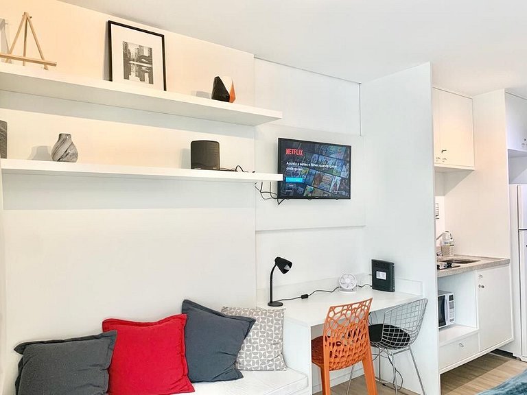 Lindo ap Augusta 207 ua