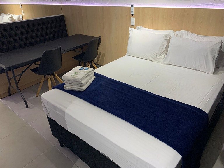 Studio Moderno em Moema | Metrô e Piscina