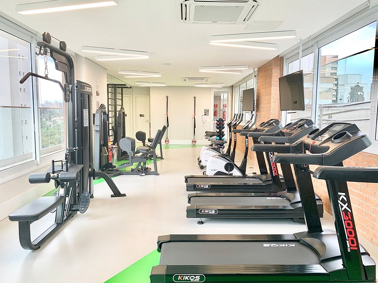 Studio Moderno em Moema | Metrô e Piscina