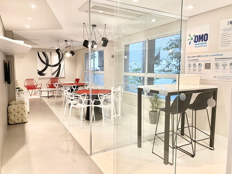 Studio Moderno em Moema | Metrô e Piscina