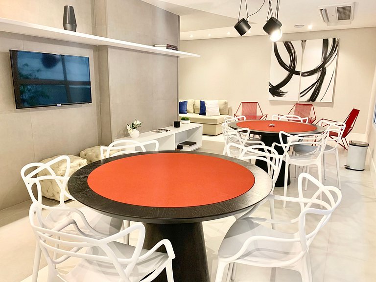 Studio Moderno em Moema | Metrô e Piscina