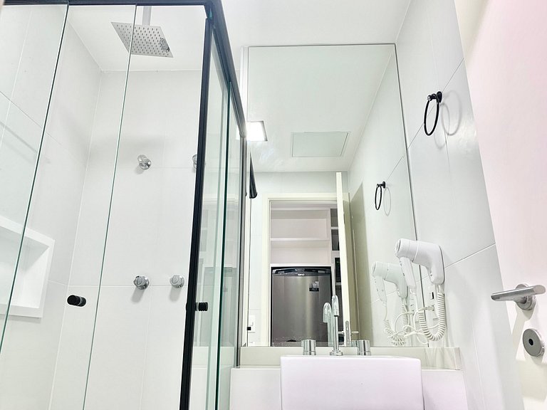 Studio Moderno em Moema | Metrô e Piscina 504