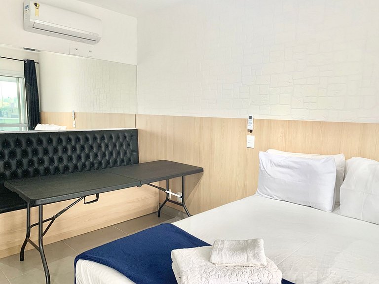 Studio Moderno em Moema | Metrô e Piscina