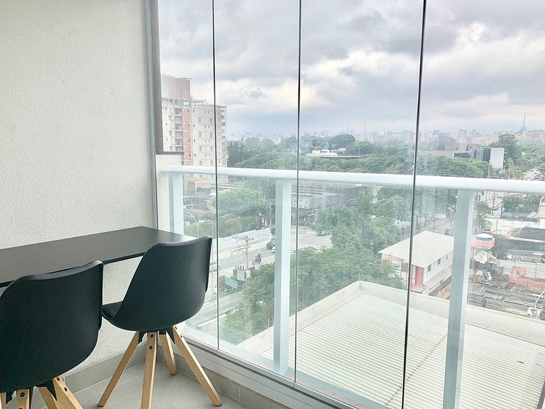 Studio Moderno em Moema | Metrô e Piscina