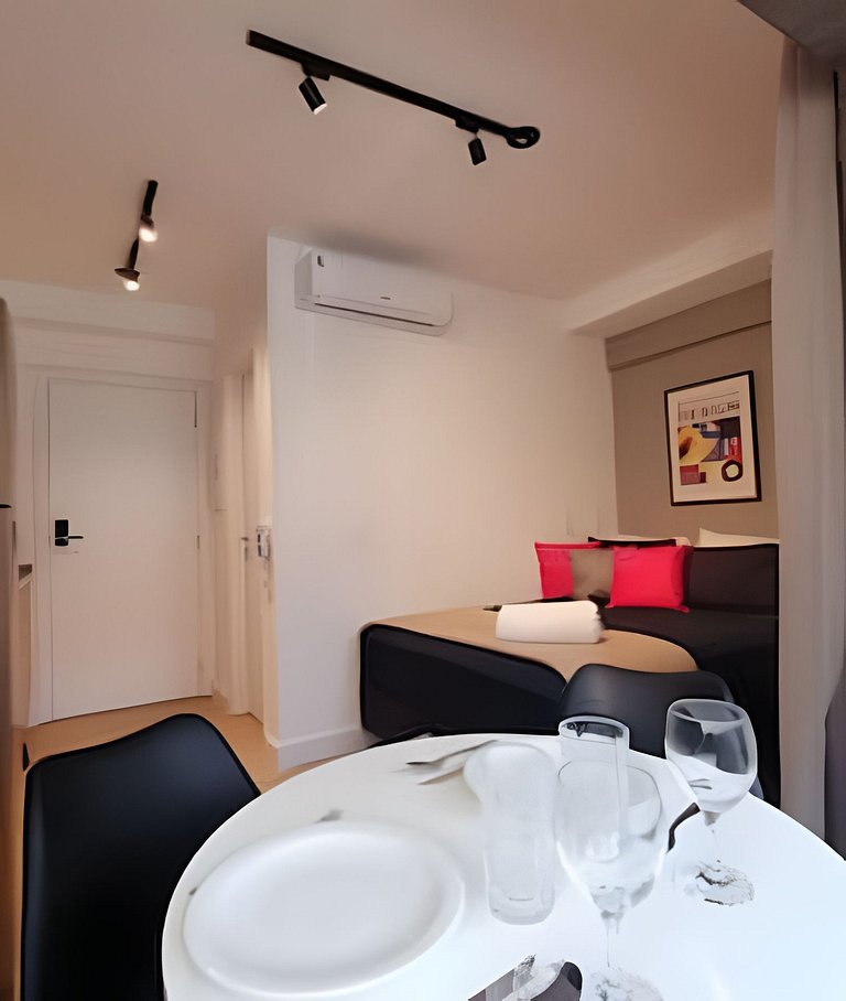 Ap R.Pamplona cd704 Trianon Masp