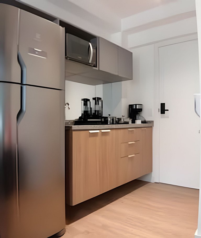 Ap R.Pamplona Trianon Masp 704