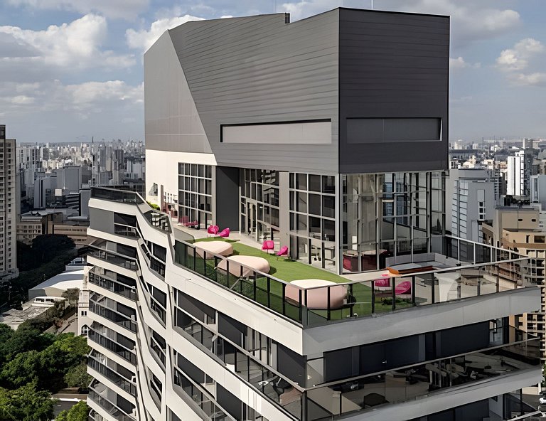 Paraíso: Studio com varanda e vista incrível 408