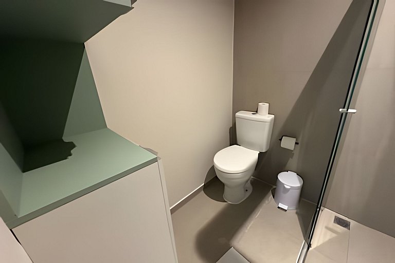 Paraíso: Studio com varanda e vista incrível 408