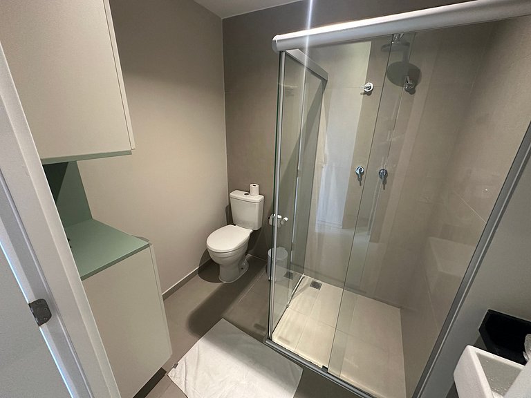 Paraíso: Studio com varanda e vista incrível 408