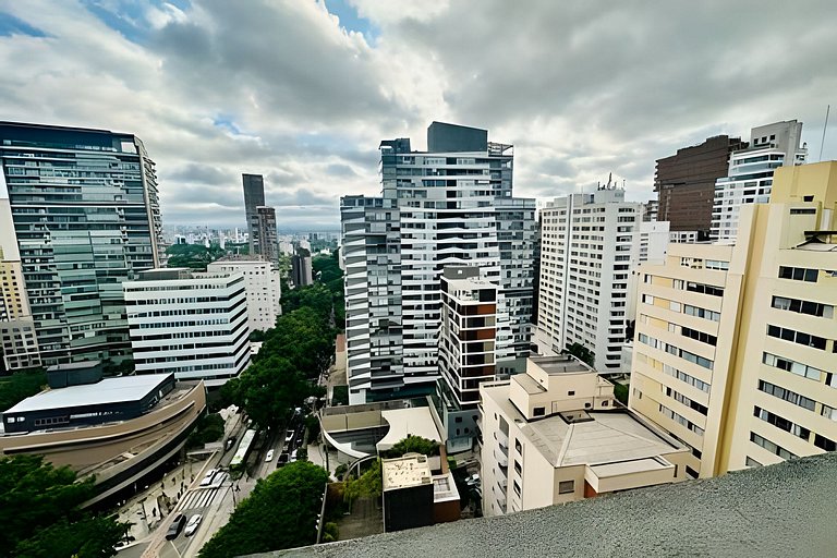 Ap Metrô Oscar Freire Arvo Rebouças Sp 175