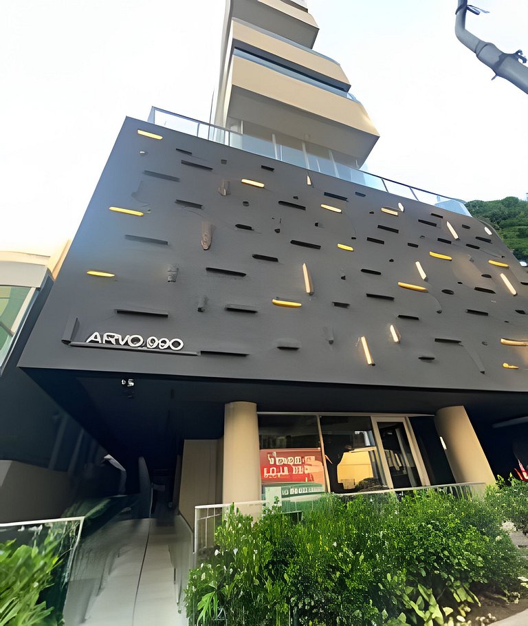 Ap Metrô Oscar Freire Arvo Rebouças Sp 175