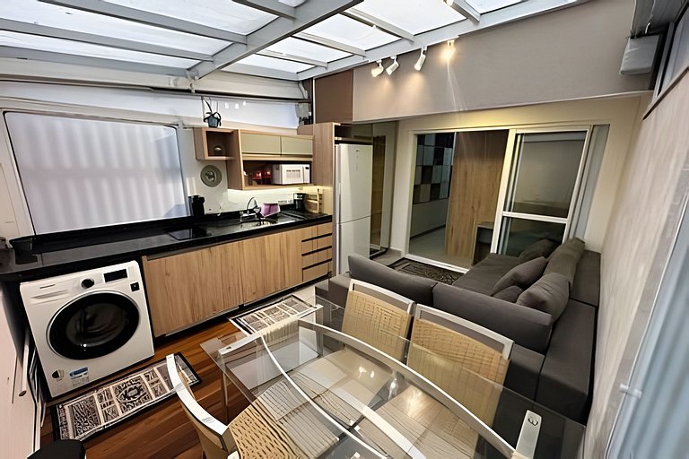 Studio Luxo varanda gourmet Próx. Metrô Moema 204