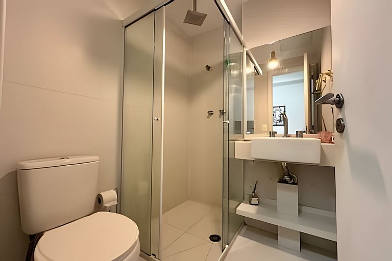 Studio Luxo varanda gourmet Próx. Metrô Moema 204
