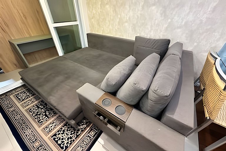 Studio Luxo varanda gourmet Próx. Metrô Moema 204