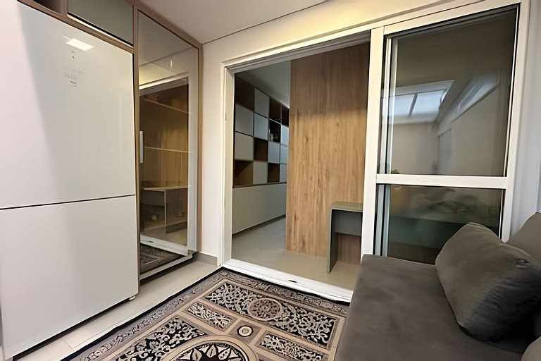 Studio Luxo varanda gourmet Próx. Metrô Moema 204