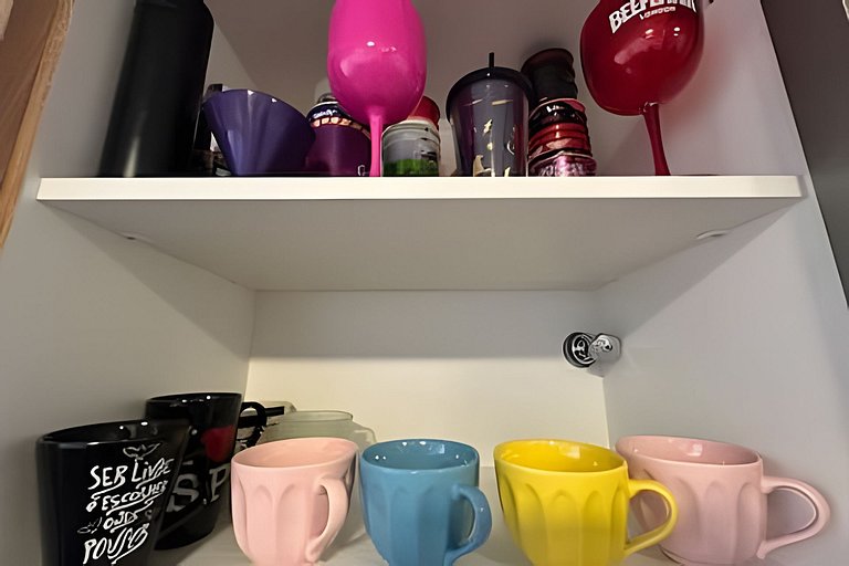 Studio Luxo varanda gourmet Próx. Metrô Moema 204