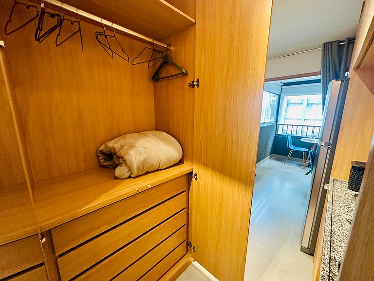 Studio Novo no Jardins | Metrô, Piscina e AC 1103