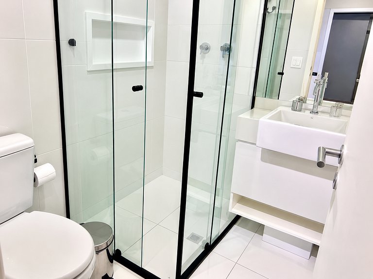 Studio Moderno em Moema | Metrô e Piscina 504